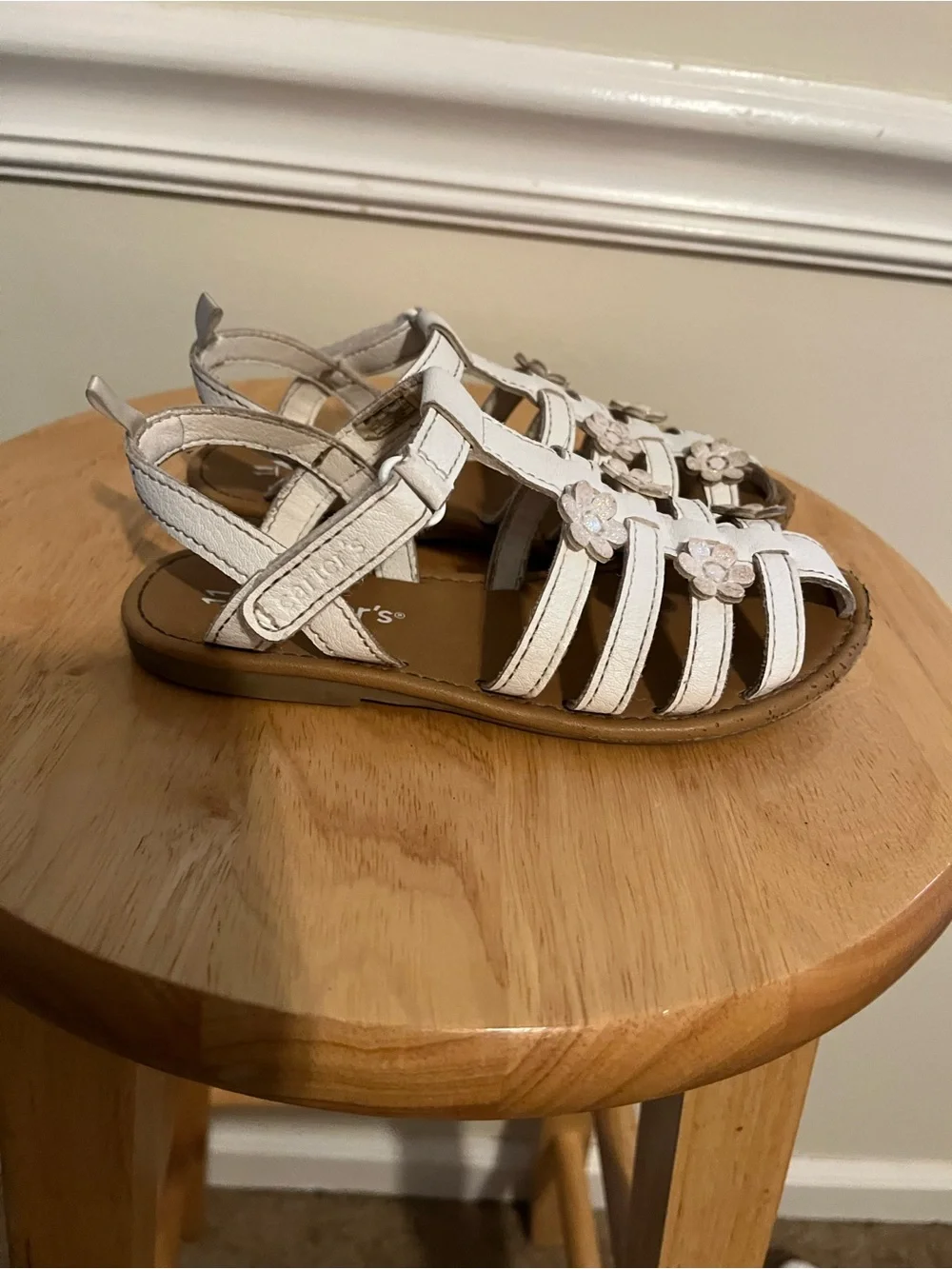 Carter’s Girls White Floral Gladiator Sandals Size 11